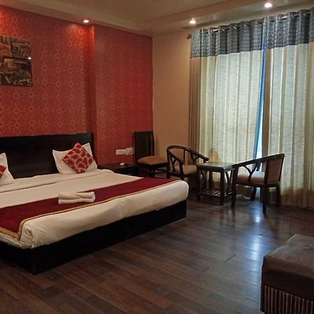 Paschim Vihar Hotell Delhi  Eksteriør bilde