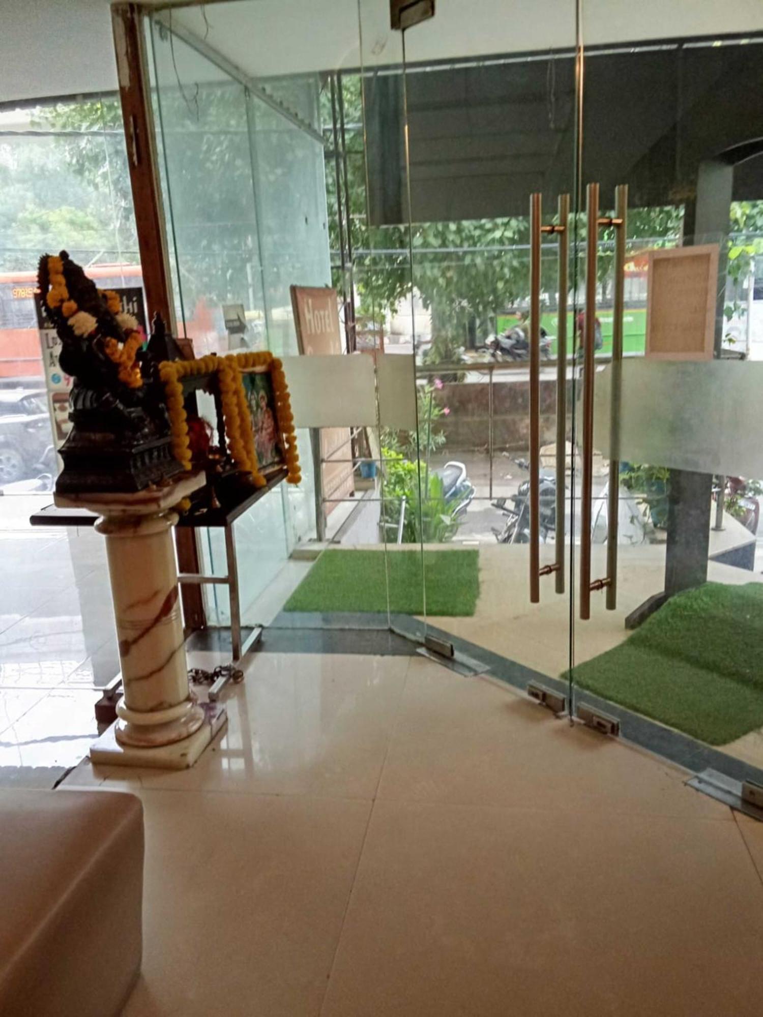 Paschim Vihar Hotell Delhi  Eksteriør bilde