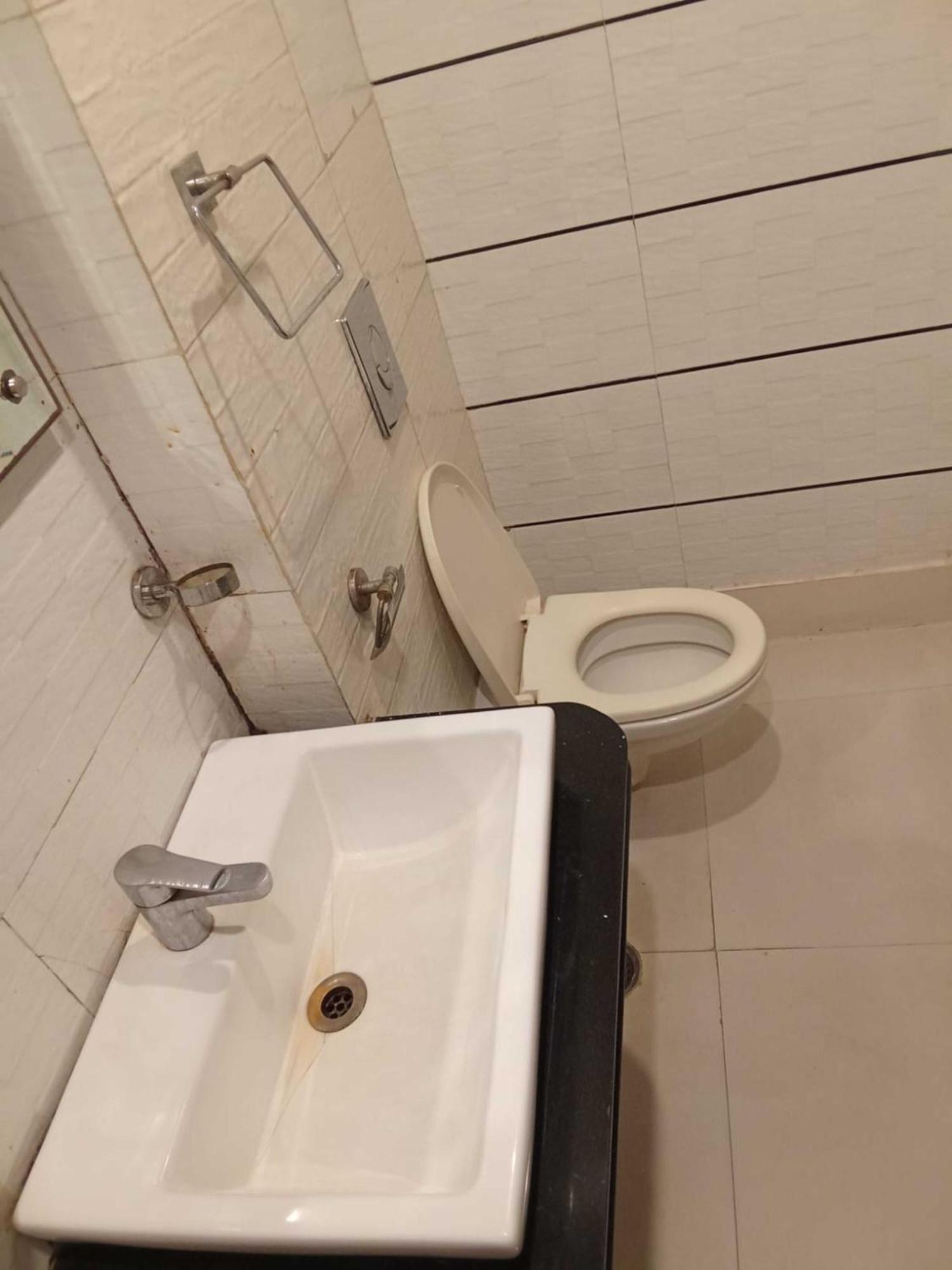 Paschim Vihar Hotell Delhi  Eksteriør bilde