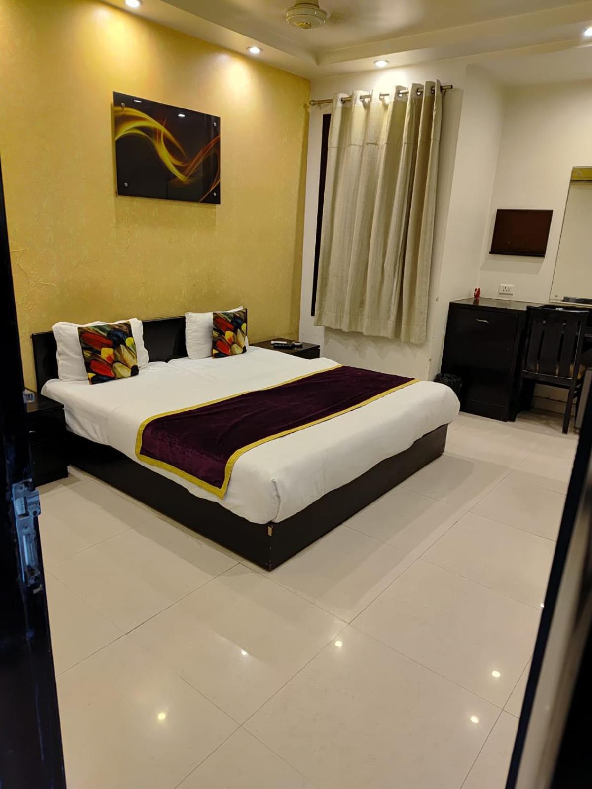 Paschim Vihar Hotell Delhi  Eksteriør bilde