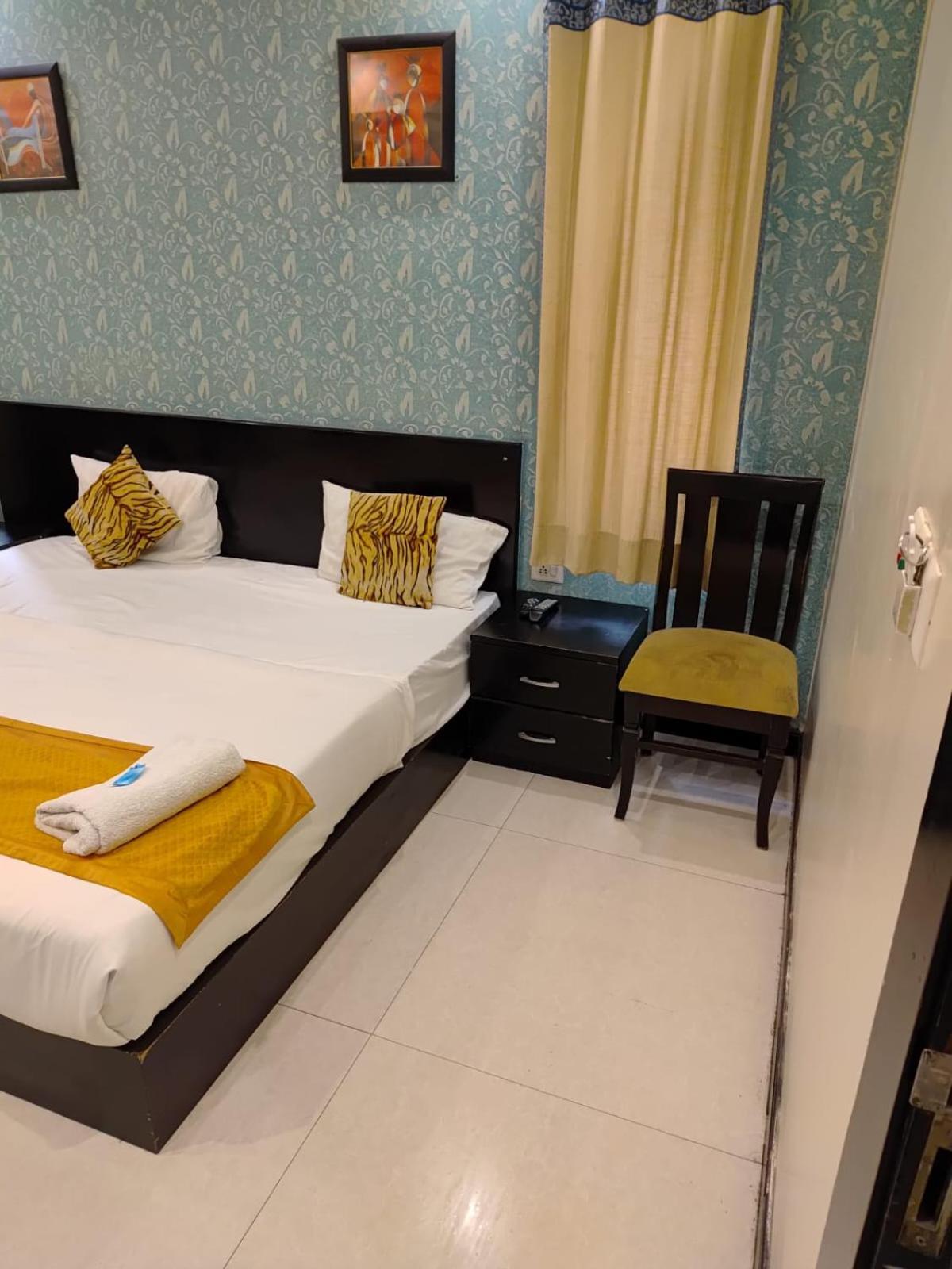 Paschim Vihar Hotell Delhi  Eksteriør bilde