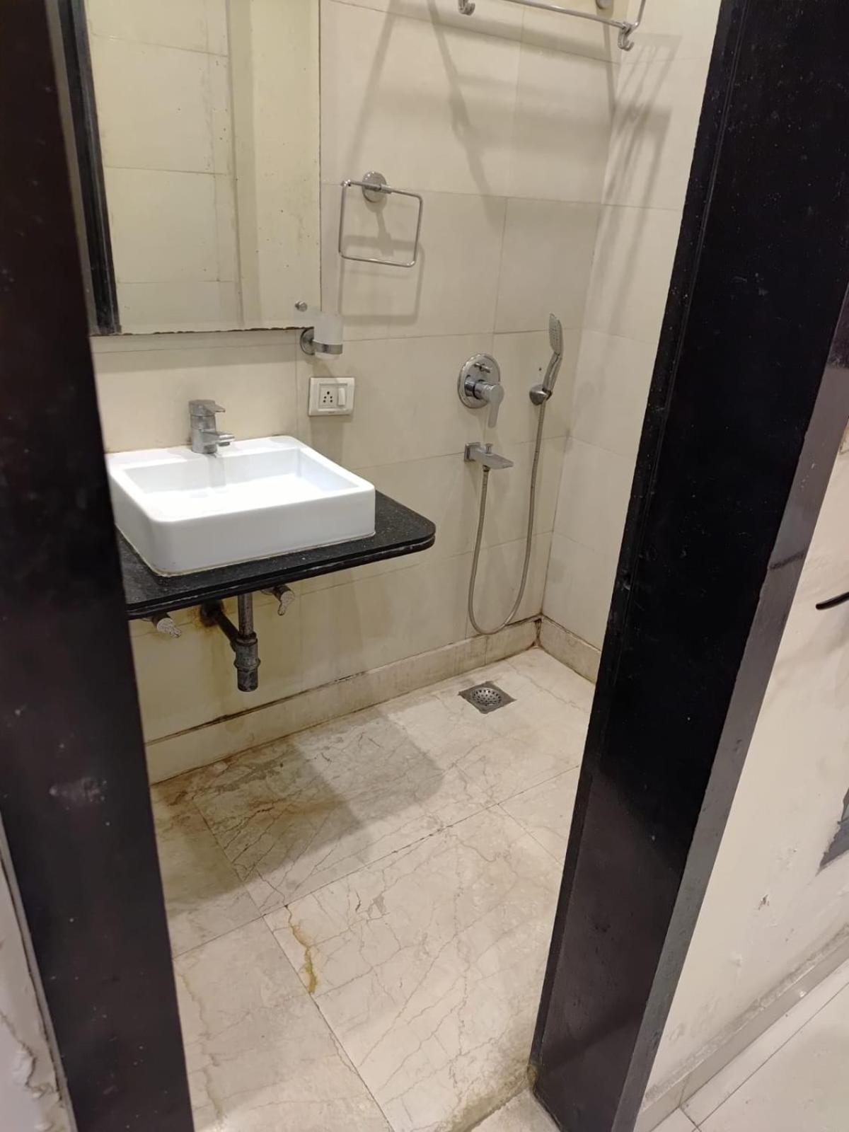 Paschim Vihar Hotell Delhi  Eksteriør bilde